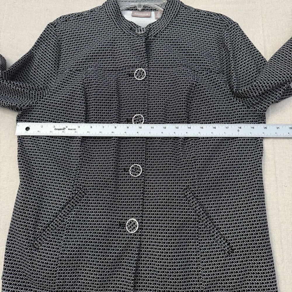 Chicos Black & White Button-Up Jacket Geometric Pattern Ruche Sleeve & Pockets 2 - Picture 12 of 13